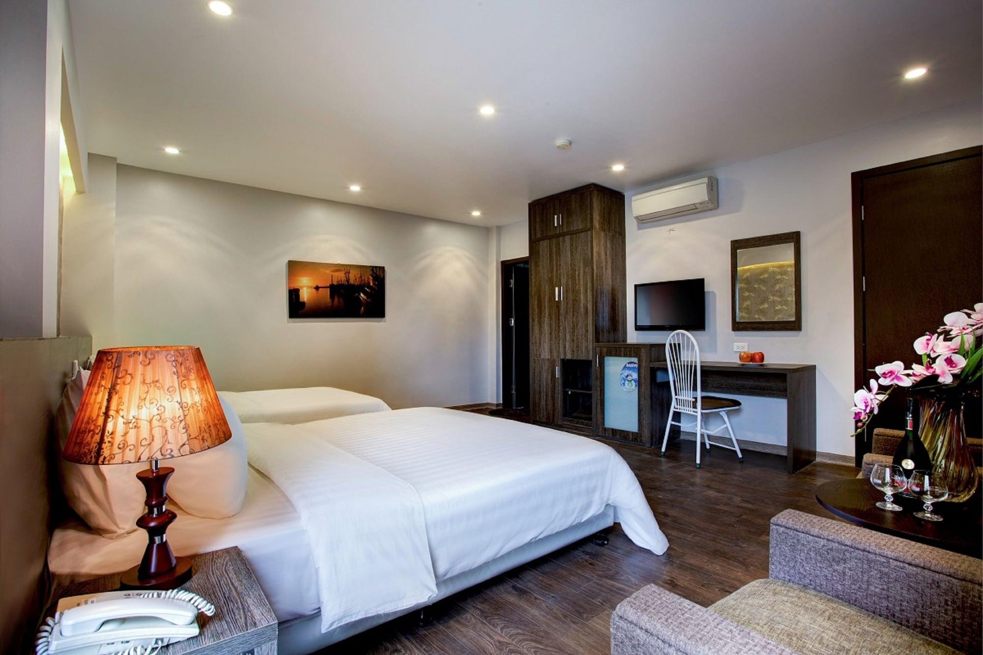 My Linh Hotel Hanoi Exterior foto